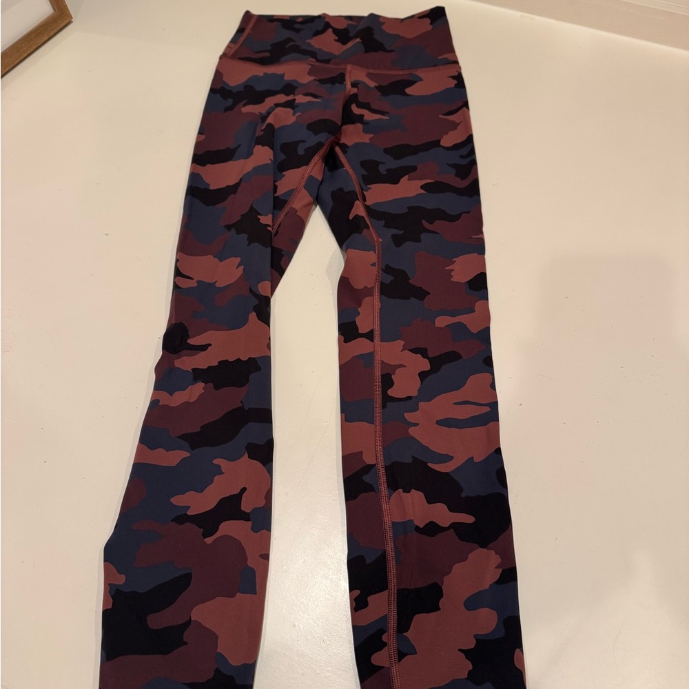 lululemon athletica Camouflage Leggings - Black and Brown